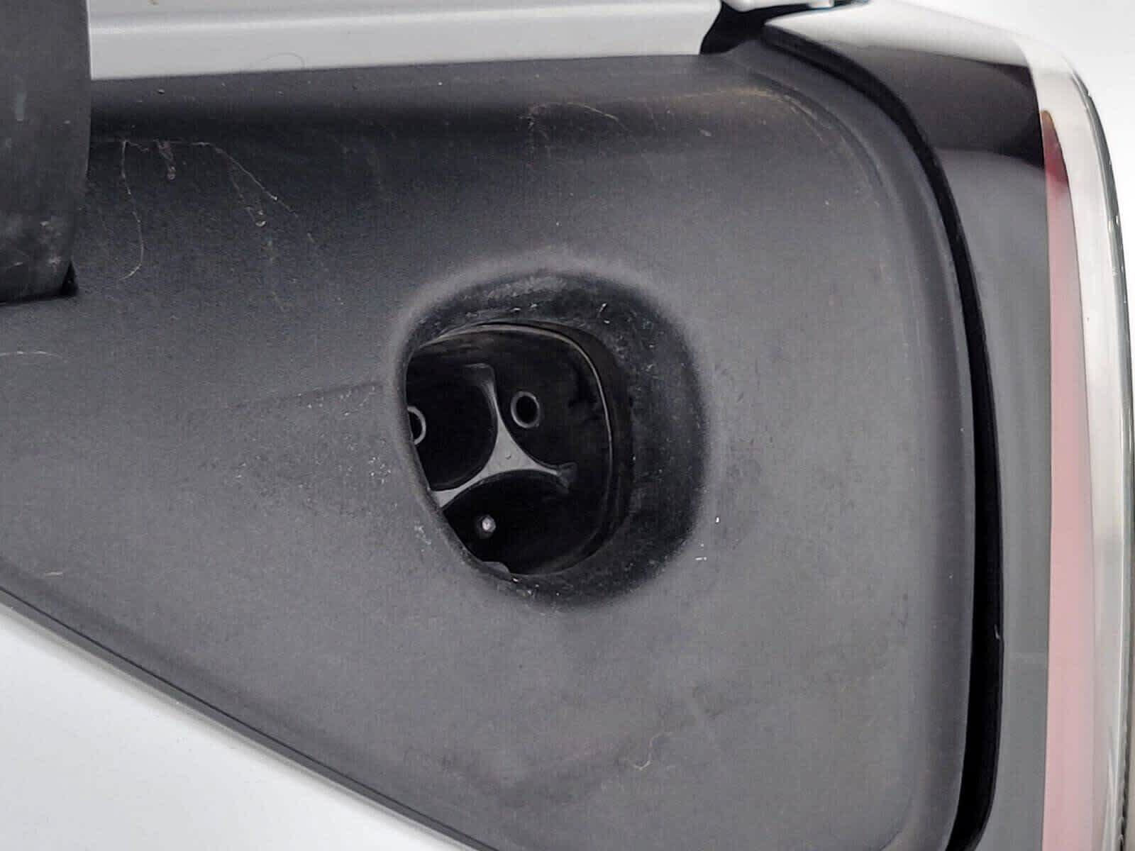 Used 2018 Tesla Model 3 Long Range RWD image 23