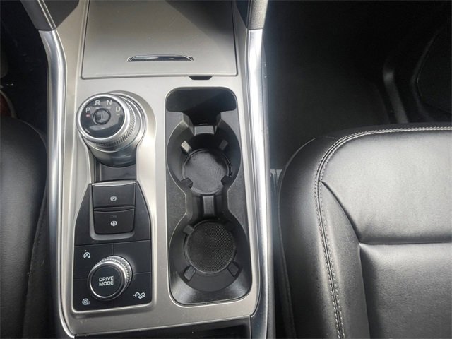Used 2023 Ford Explorer XLT w/ Equipment Group 202A image 24