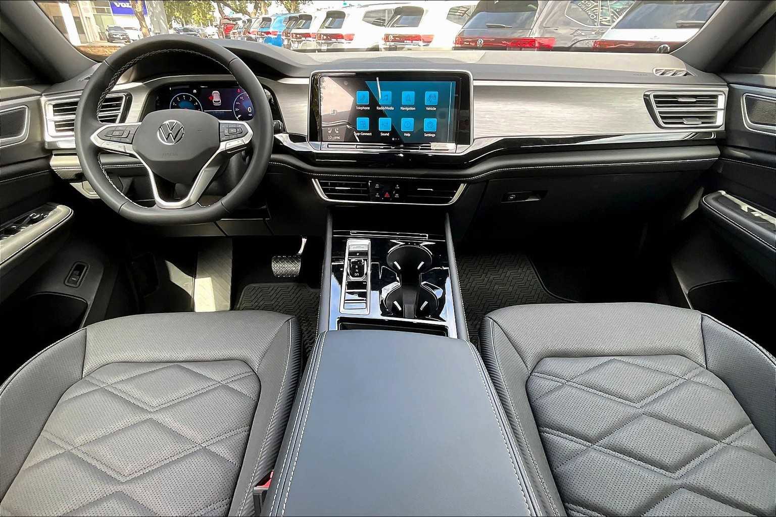 New 2026 Volkswagen Atlas Cross Sport SE image 5