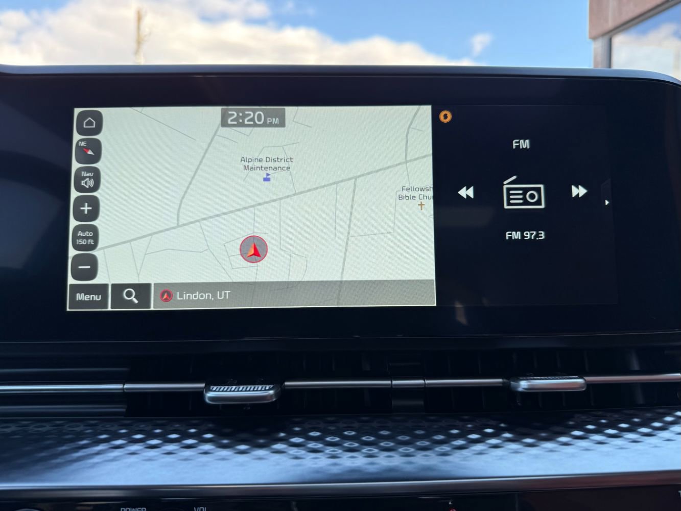 Used 2024 Kia Carnival SX Prestige image 16