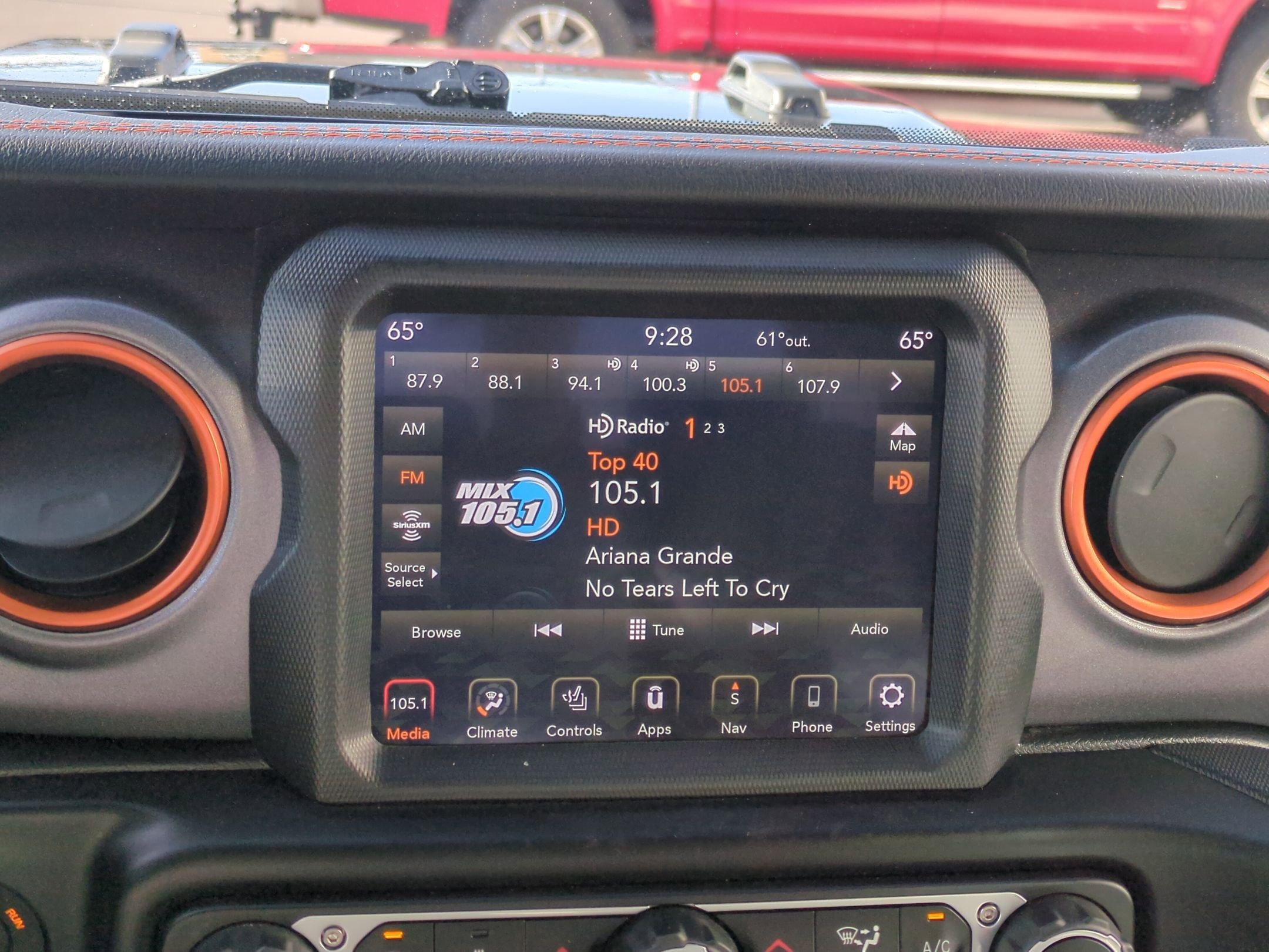 Used 2021 Jeep Gladiator Mojave image 24