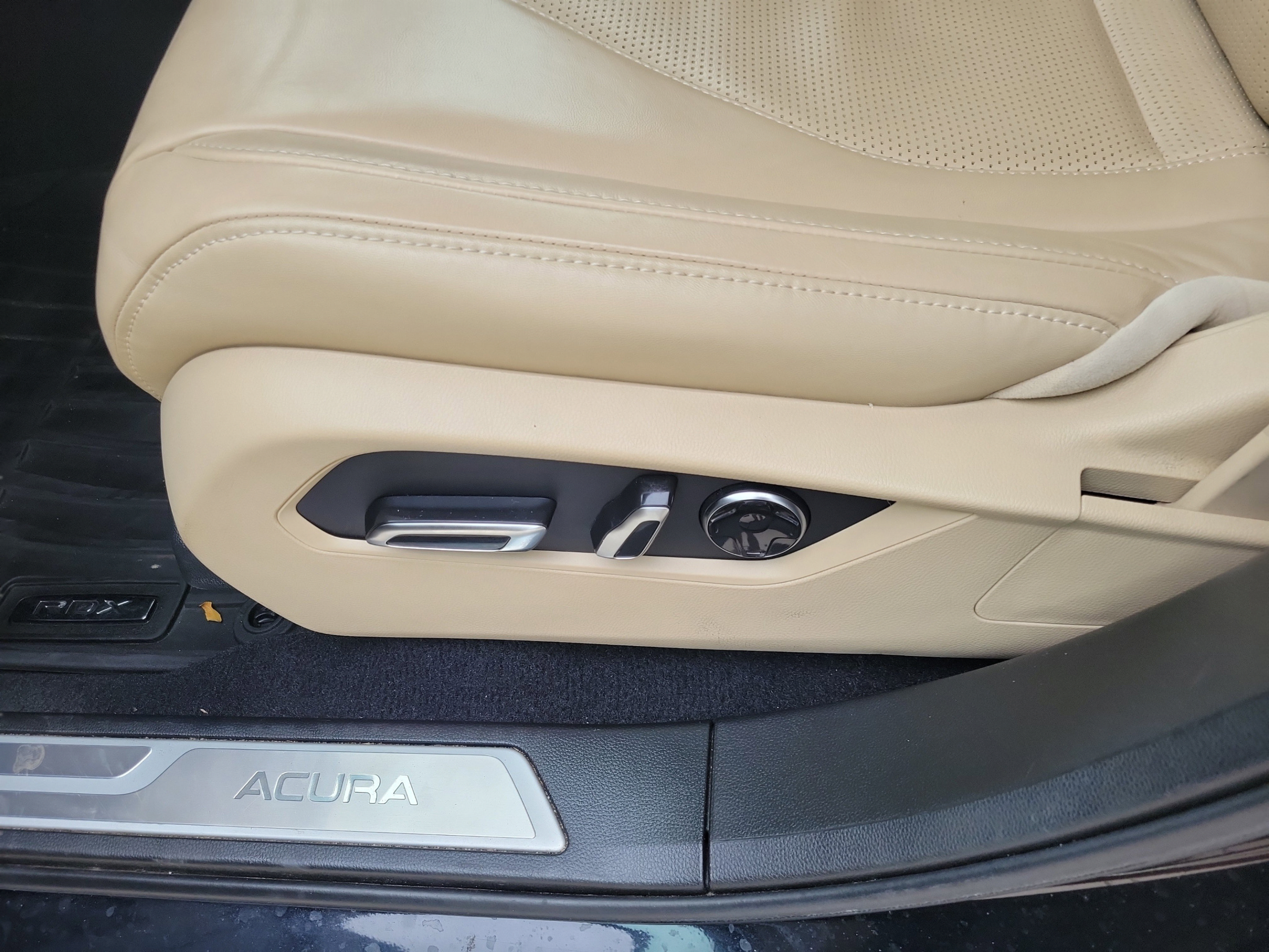 Used 2023 Acura RDX FWD w/ Technology Package image 25