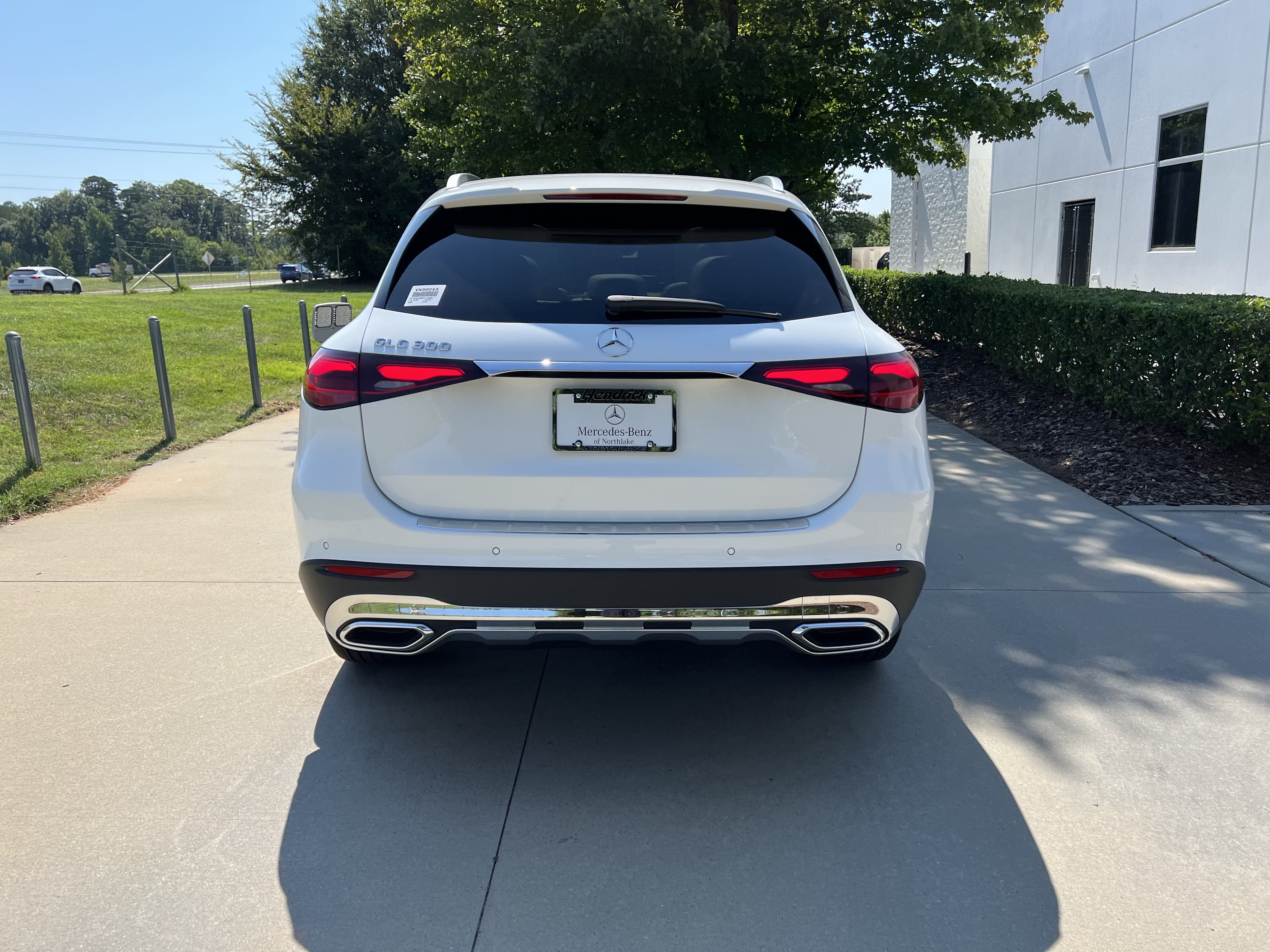 New 2027 Mercedes-Benz GLC 300 image 8