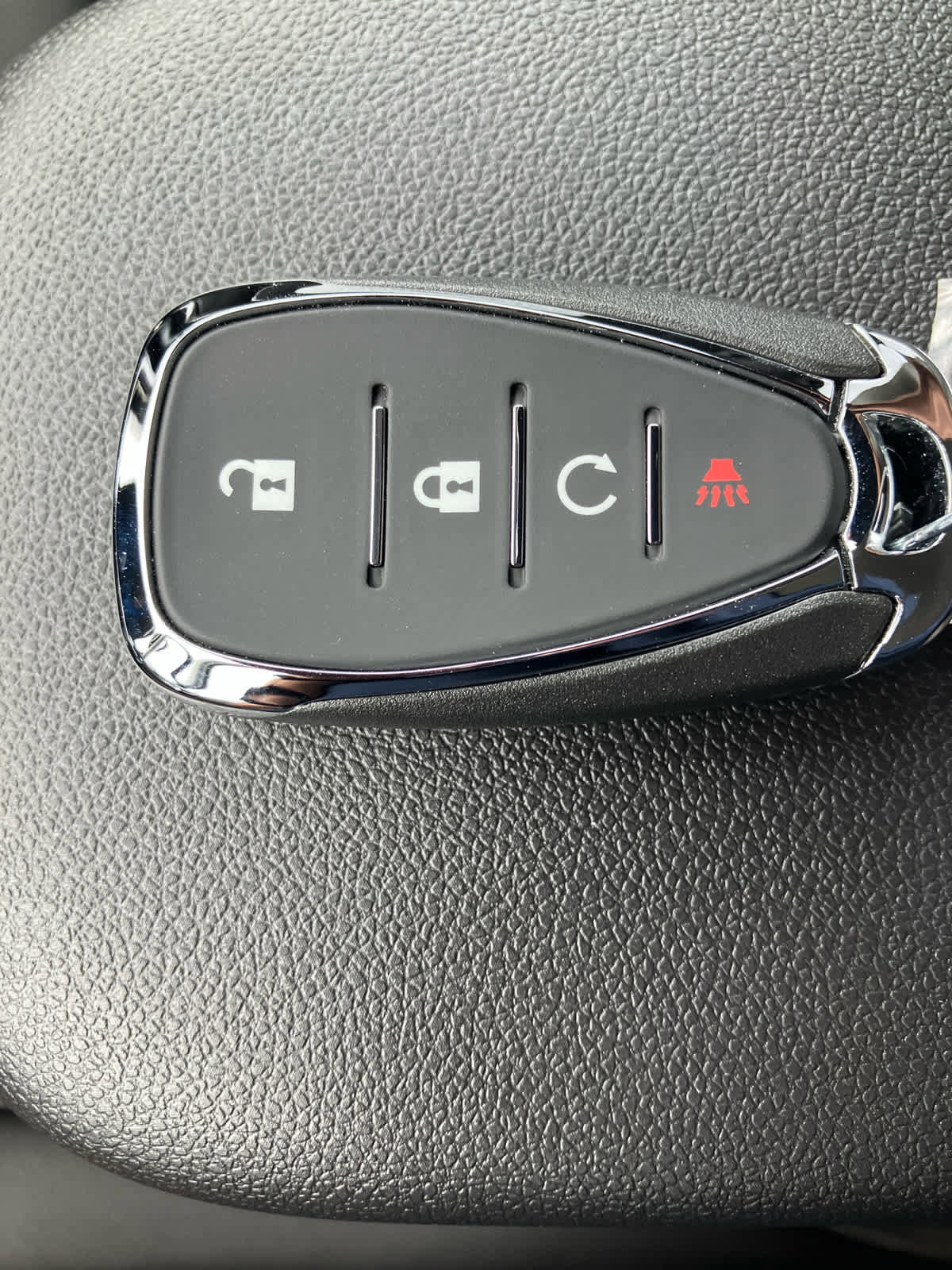 New 2026 Chevrolet Trax ACTIV w/ Driver Confidence Package image 31