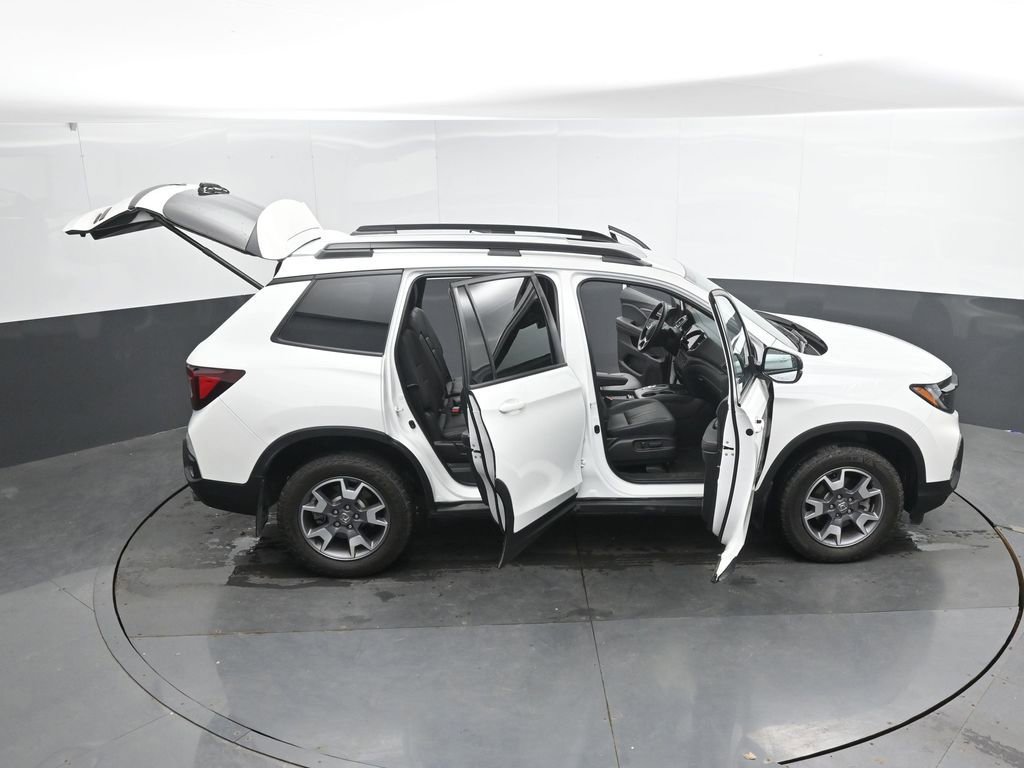 Used 2022 Honda Passport TrailSport image 35
