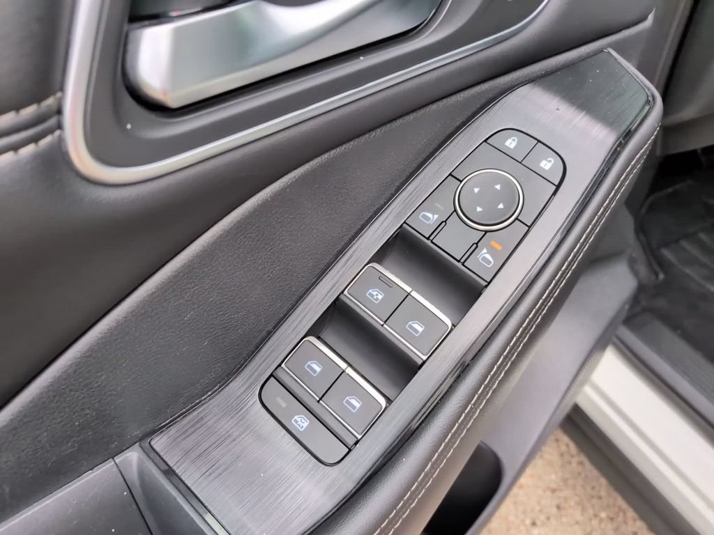 Used 2021 Nissan Rogue SL w/ Premium Package AWD/4WD image 17