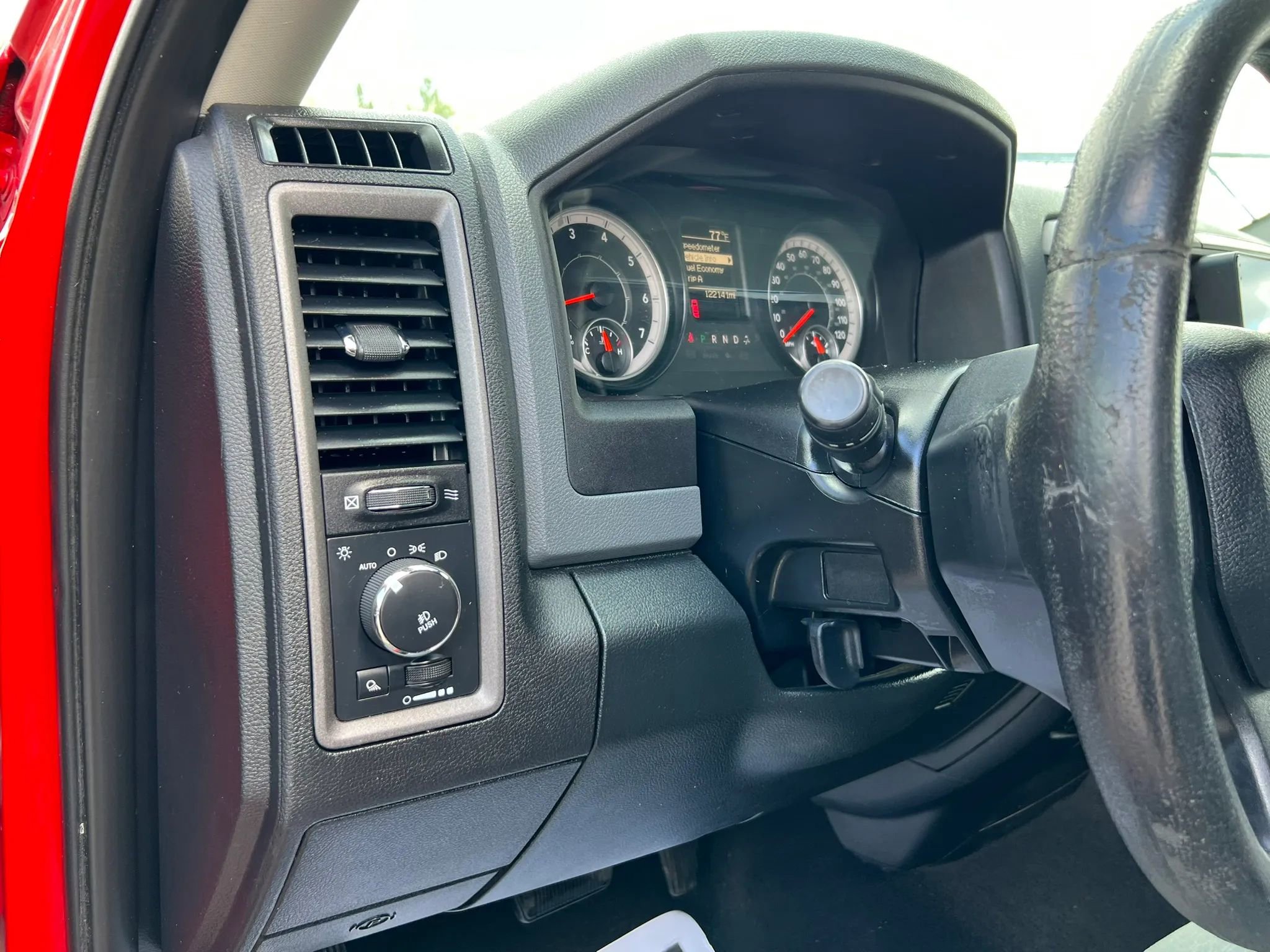 Used 2016 RAM 1500 Express AWD/4WD image 13