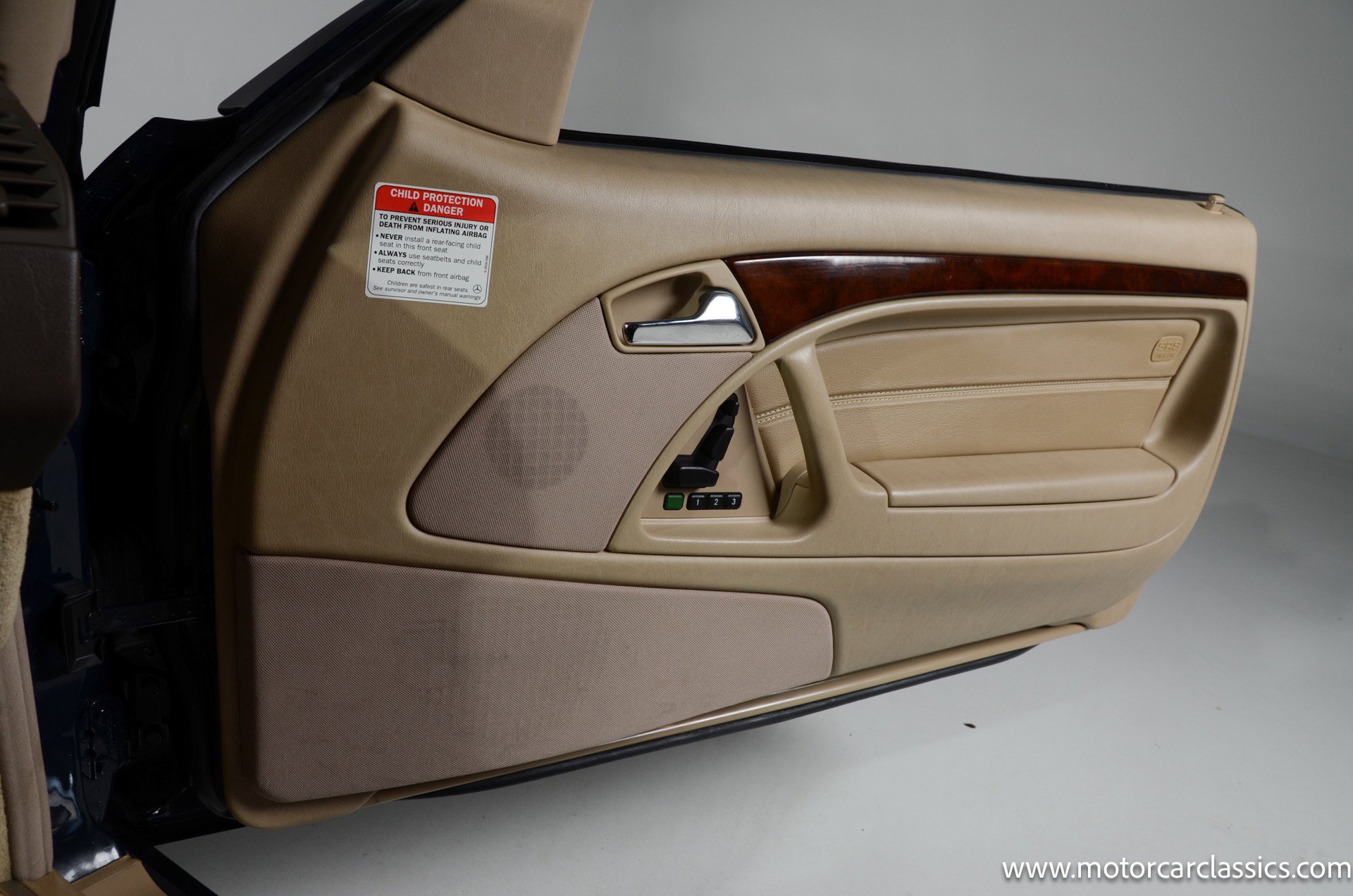 Used 1996 Mercedes-Benz SL 320 image 37