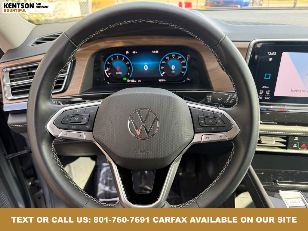 Used 2025 Volkswagen Atlas SE image 17