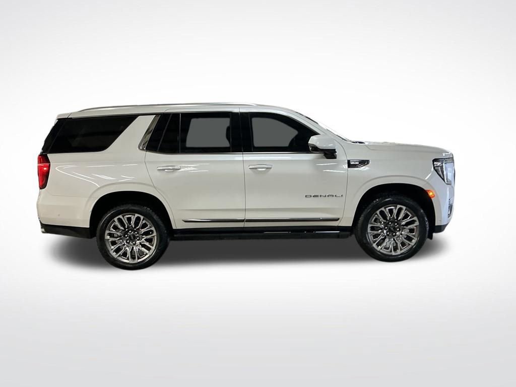 Certified 2024 GMC Yukon Denali Ultimate AWD/4WD image 8