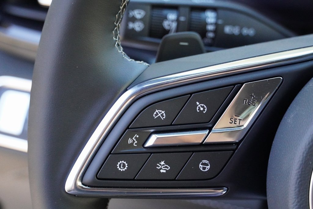 New 2026 Buick Enclave Avenir image 17