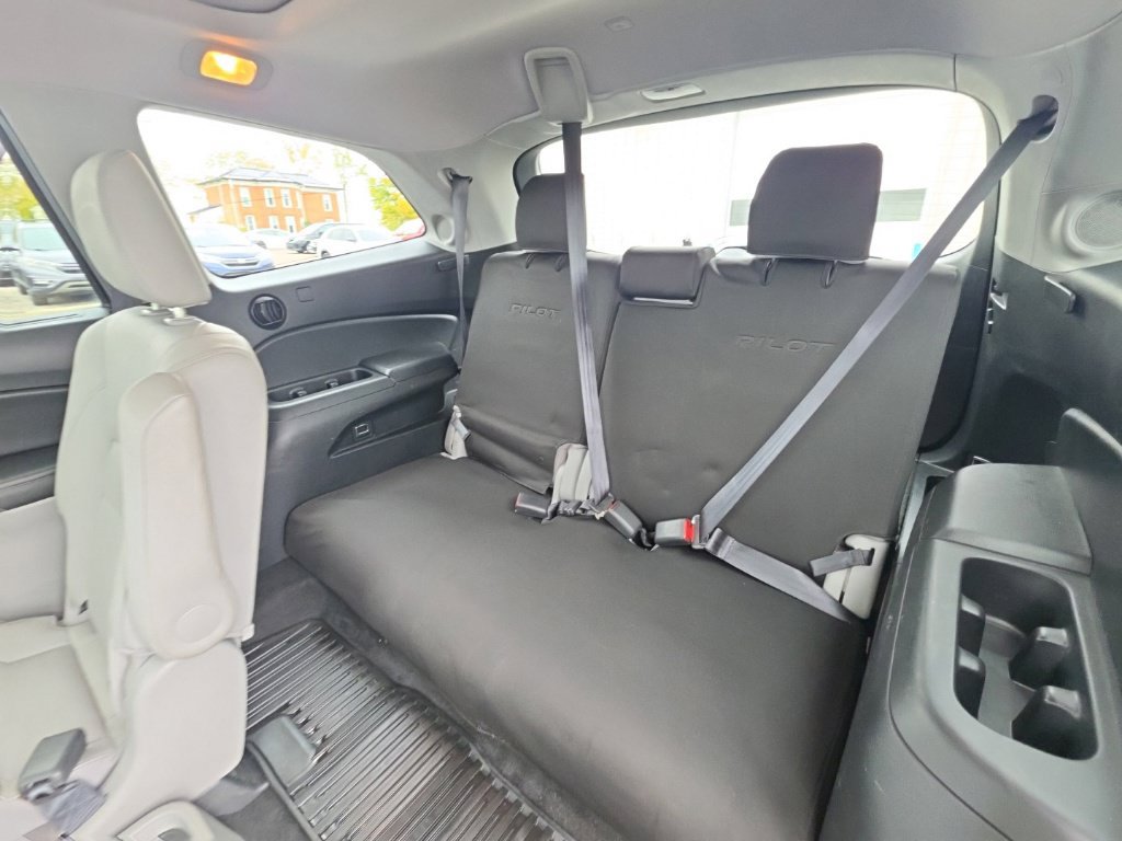 Used 2016 Honda Pilot Elite image 29