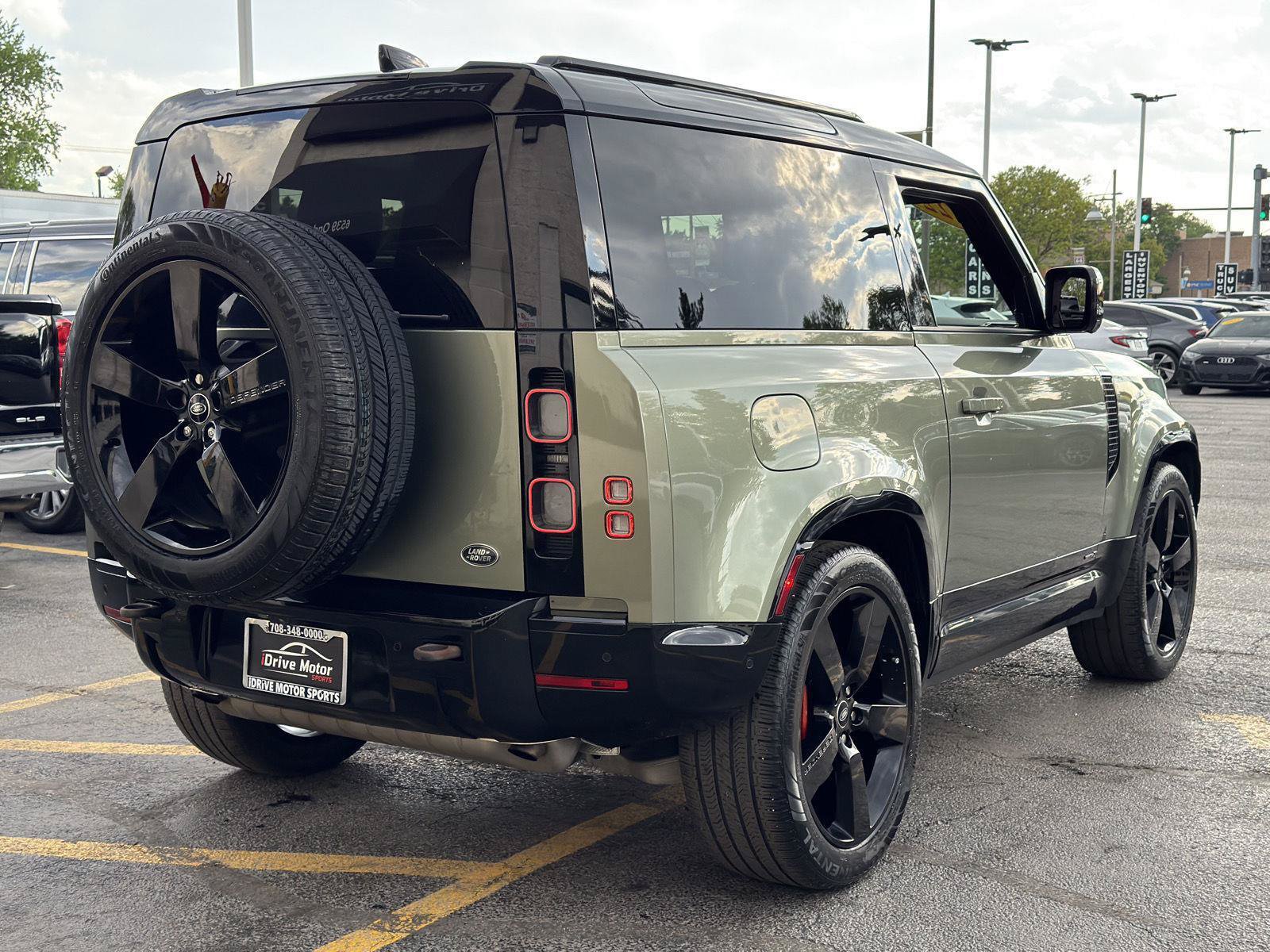 Used 2022 Land Rover Defender 90 X AWD/4WD image 11