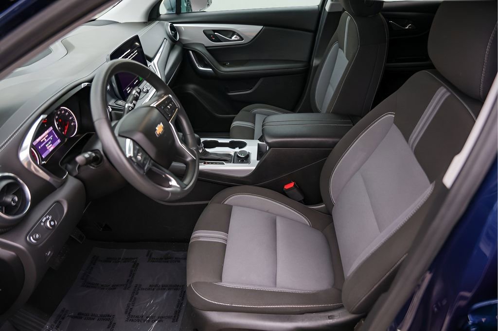 Certified 2023 Chevrolet Blazer LT w/ Driver Confidence Package FWD image 12