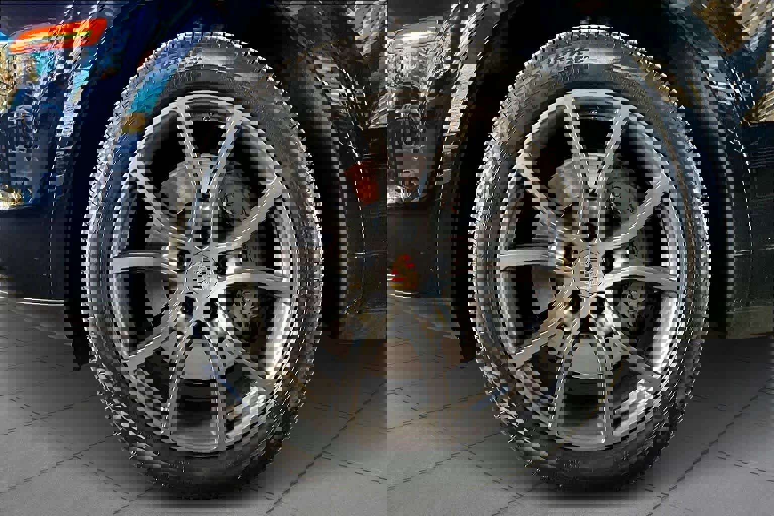 Used 2020 Porsche Cayenne S image 10