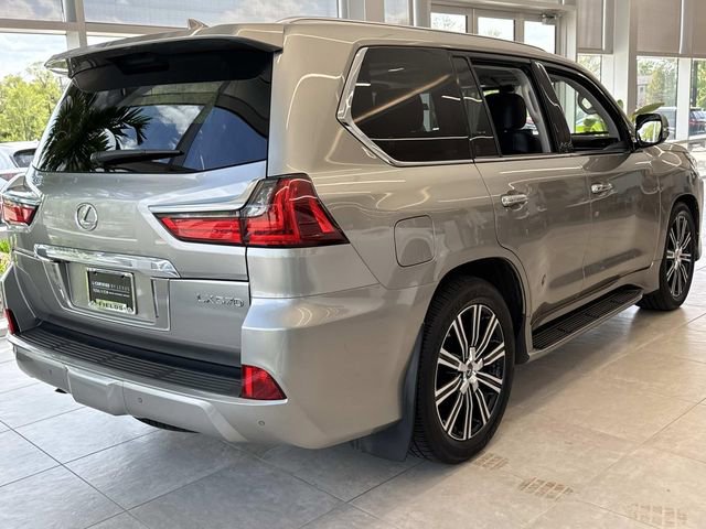 Certified 2020 Lexus LX 570 4WD w/ Luxury Package image 4