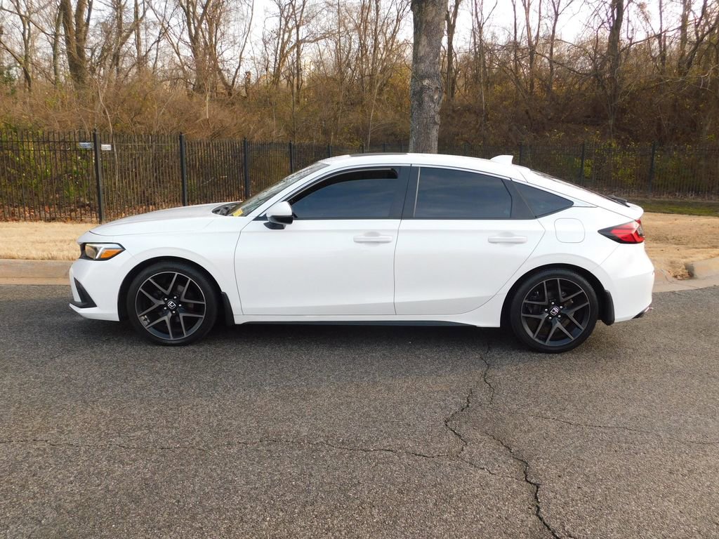 Used 2023 Honda Civic Sport Touring image 2