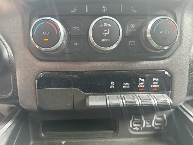 Used 2022 RAM 1500 Big Horn AWD/4WD image 37