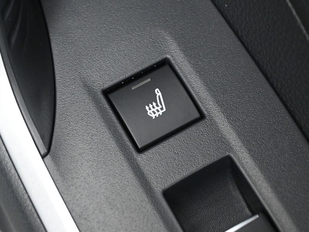 Used 2025 Toyota RAV4 XSE image 36