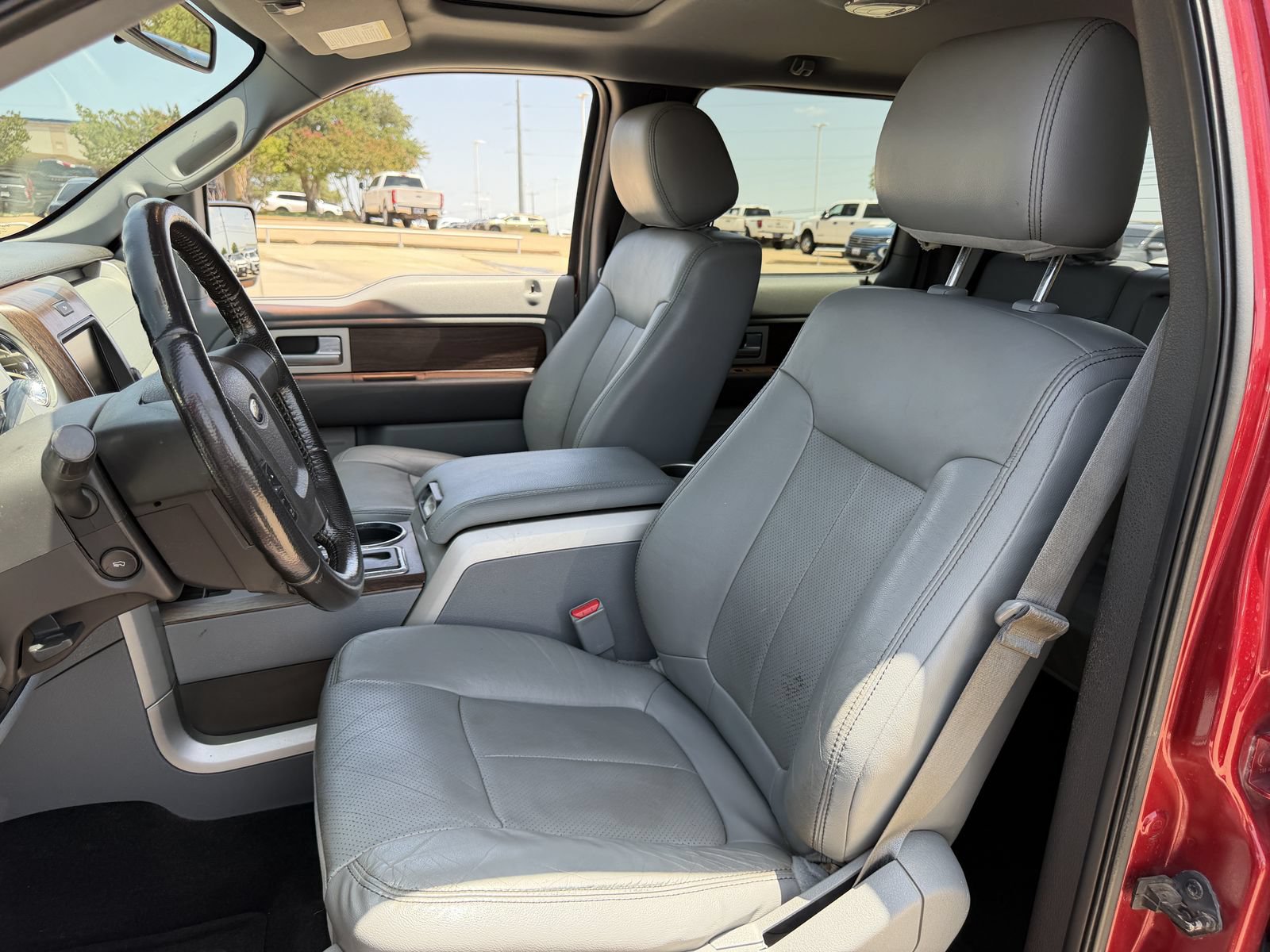 Used 2013 Ford F150 Lariat w/ Luxury Equipment Group AWD/4WD image 28