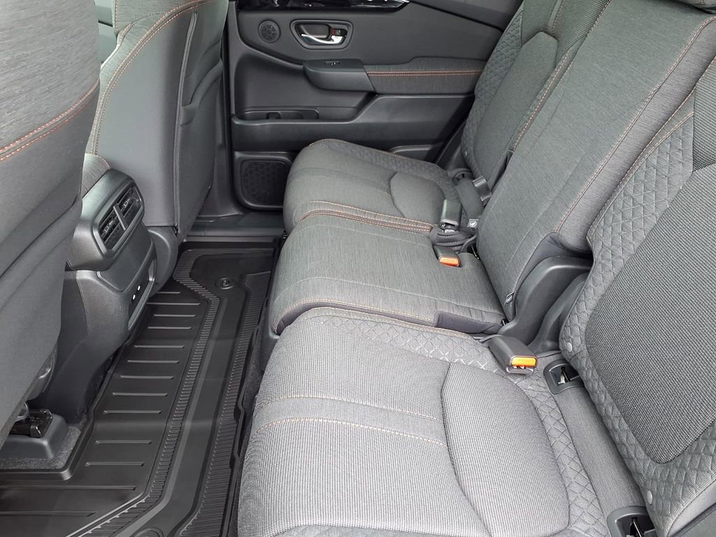 New 2026 Honda Pilot Sport image 11
