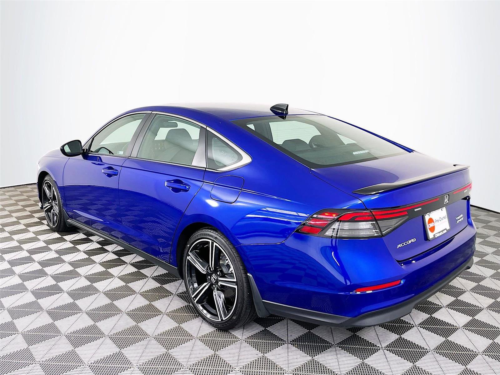 Used 2025 Honda Accord Sport image 7