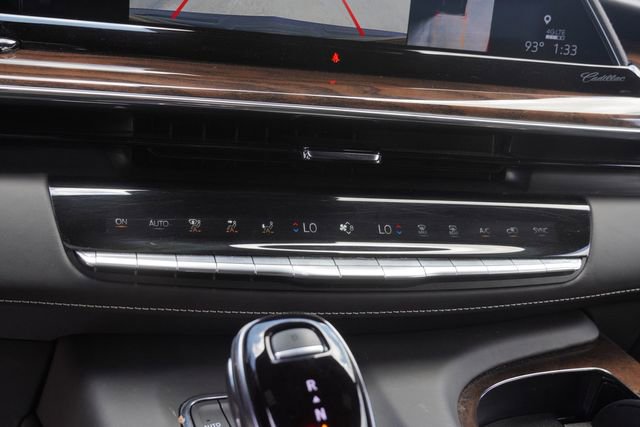 Used 2024 Cadillac Escalade ESV Premium Luxury Platinum image 26