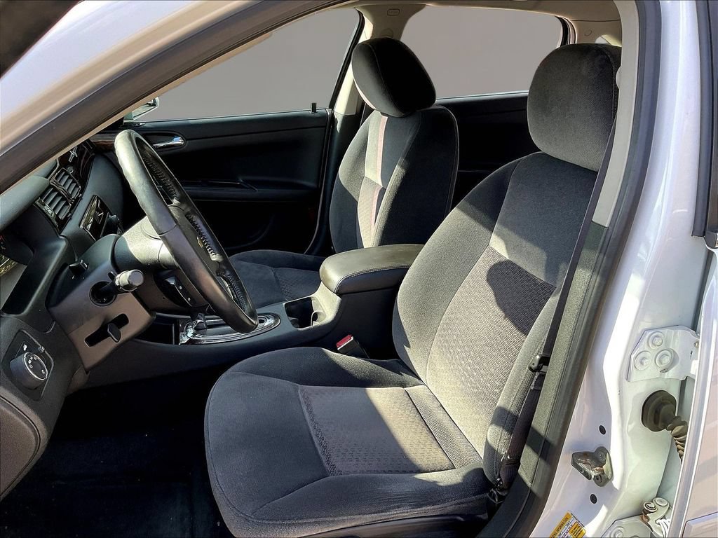 Used 2012 Chevrolet Impala LS FWD image 18