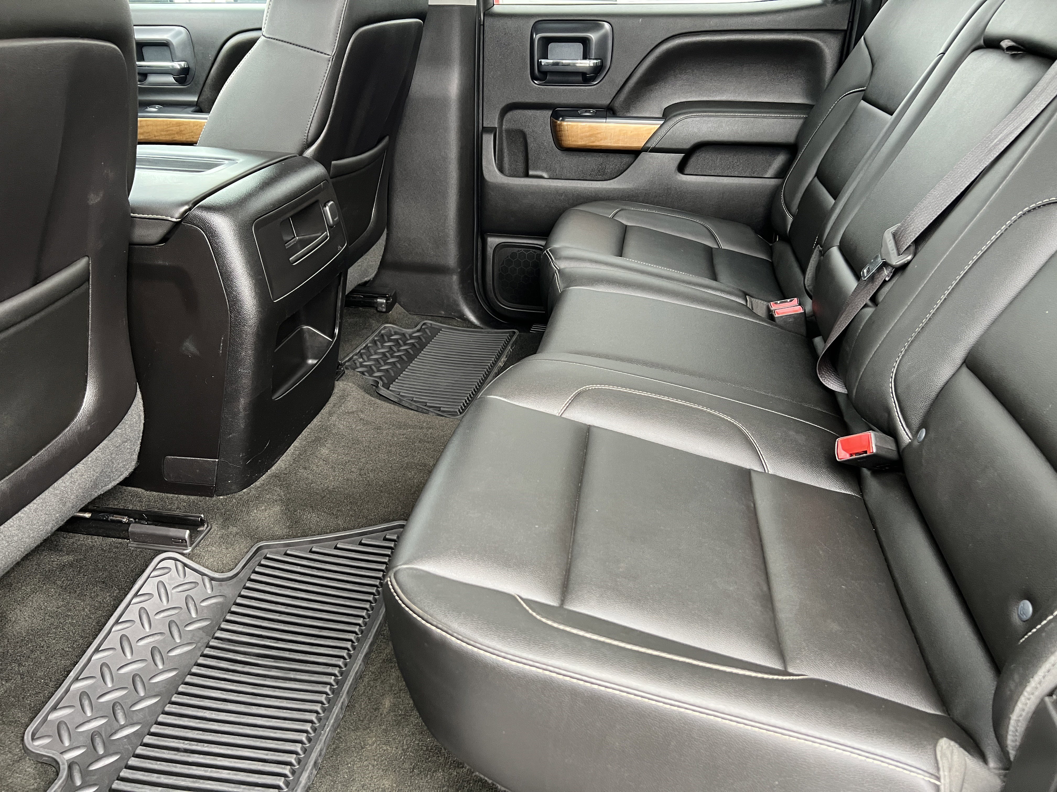 Used 2015 Chevrolet Silverado 3500 LTZ w/ Duramax Plus Package AWD/4WD image 17