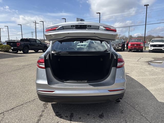 Certified 2020 Ford Fusion SE image 16