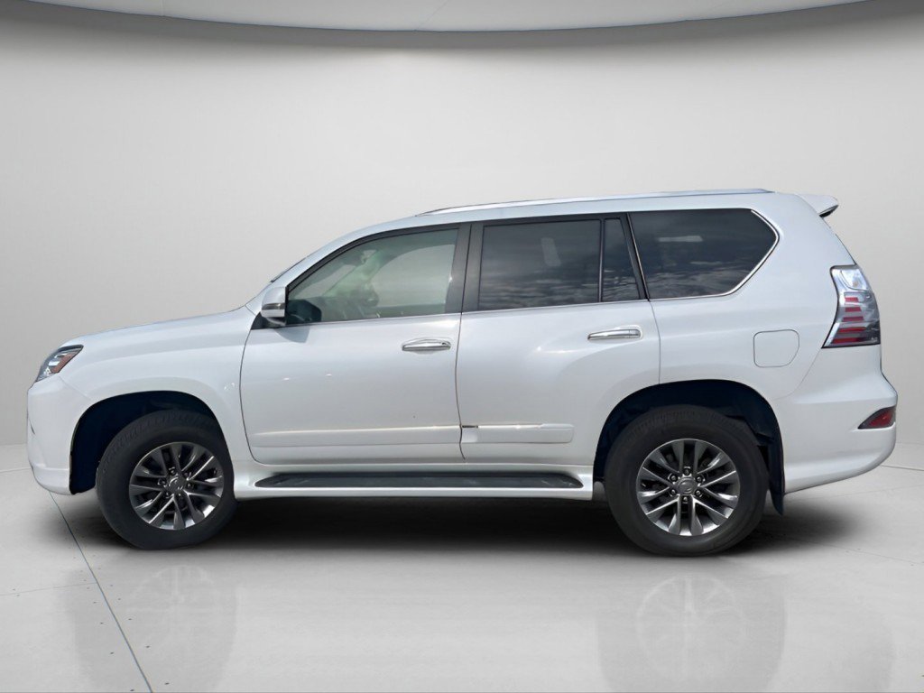 Used 2018 Lexus GX 460 Luxury w/ Preferred Accessory Package AWD/4WD image 12