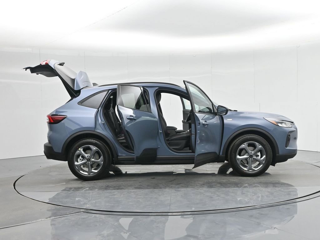 New 2025 Ford Escape ST-Line w/ Equipment Group 301A image 4