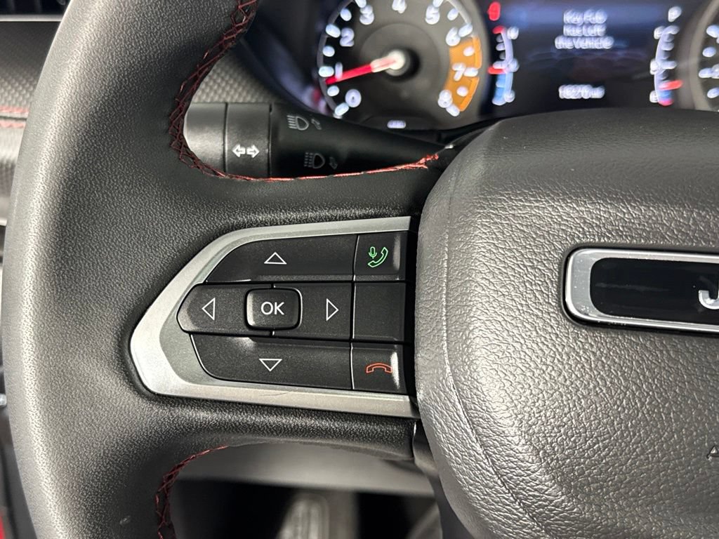 Certified 2025 Jeep Compass Trailhawk AWD/4WD image 12