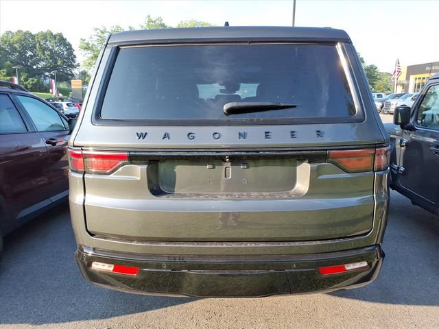 Used 2025 Jeep Wagoneer Series II w/ Convenience Group I AWD/4WD image 7