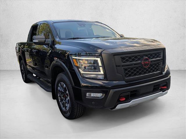 Used 2023 Nissan Titan PRO-4X w/ Pro-4x Convenience Package AWD/4WD image 3