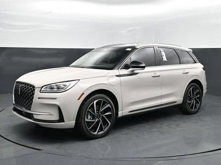 Used 2024 Lincoln Corsair Grand Touring AWD/4WD image 1