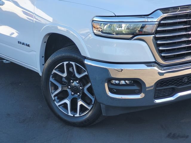 Certified 2025 RAM 1500 Laramie AWD/4WD image 3