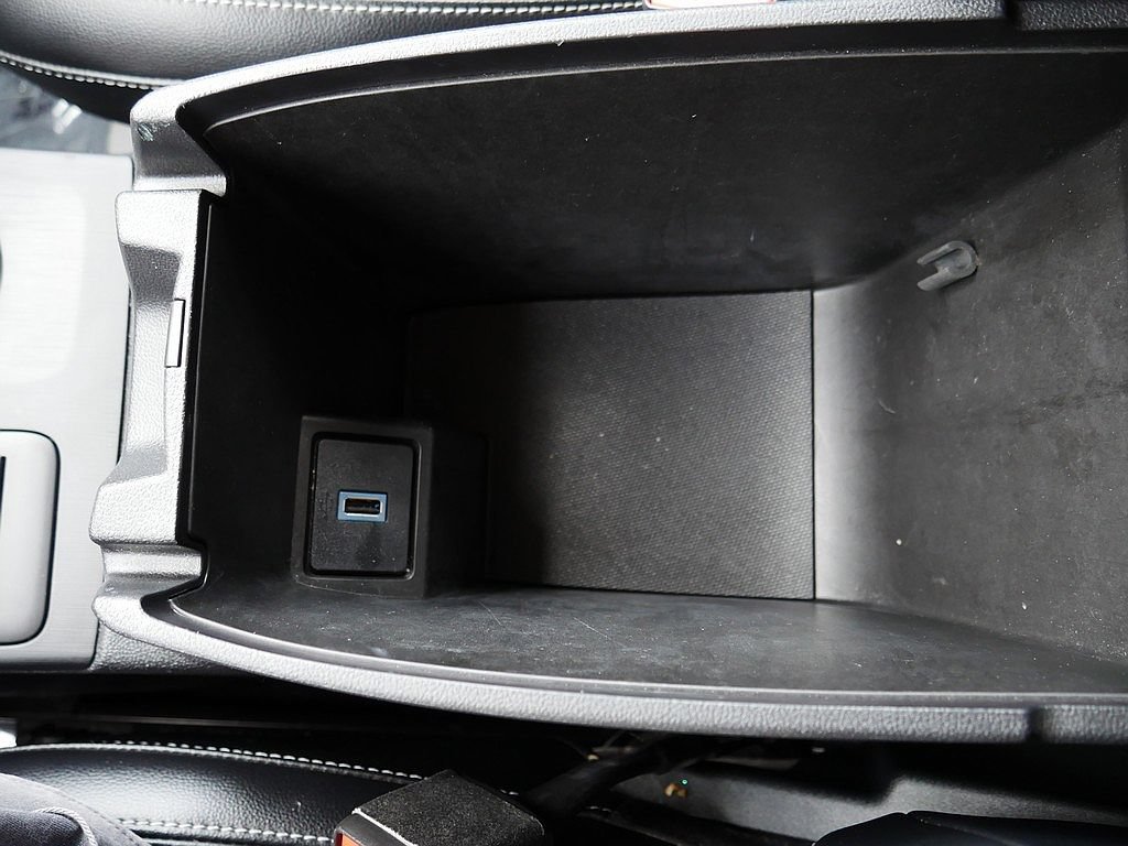 Used 2020 Ford Escape SEL FWD image 47