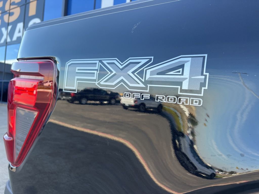 New 2026 Ford F150 XLT w/ Equipment Group 302A MID image 8