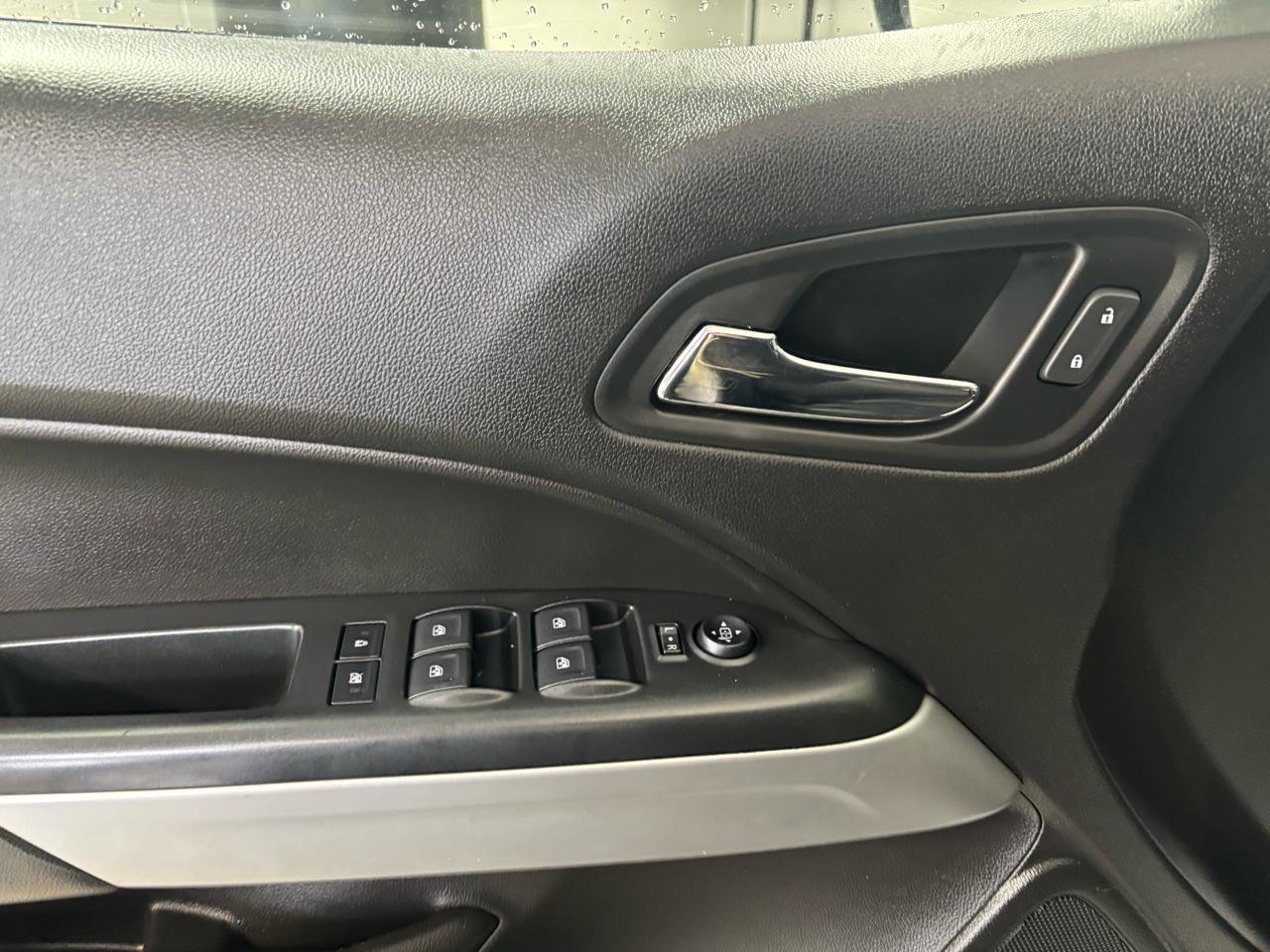 Used 2018 Chevrolet Colorado LT AWD/4WD image 20
