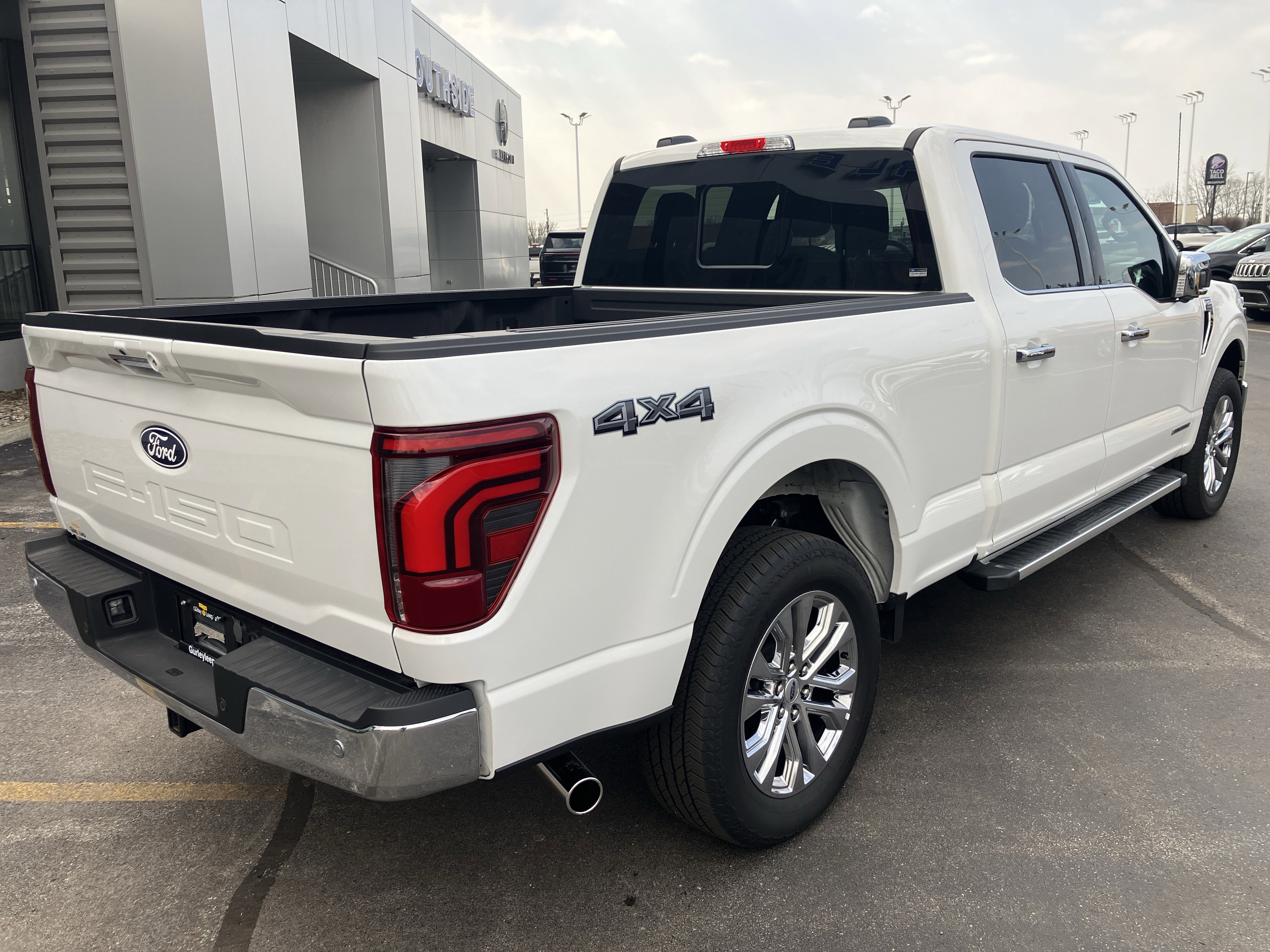 Used 2024 Ford F150 Lariat image 7