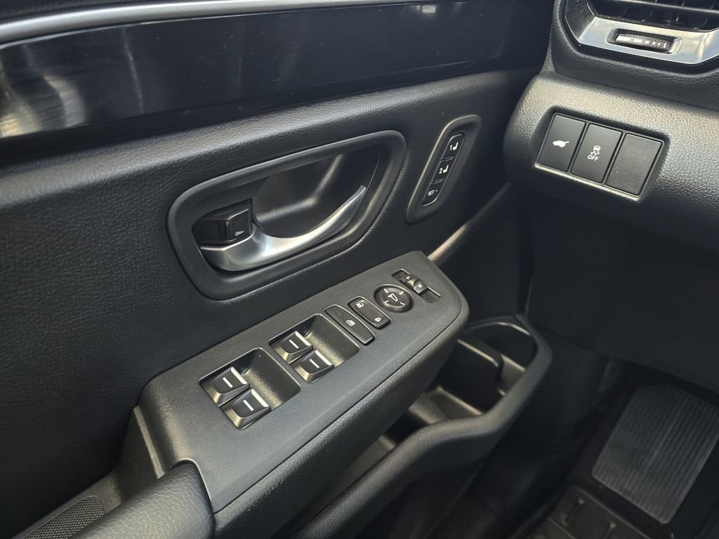 Certified 2025 Honda Pilot Touring image 23
