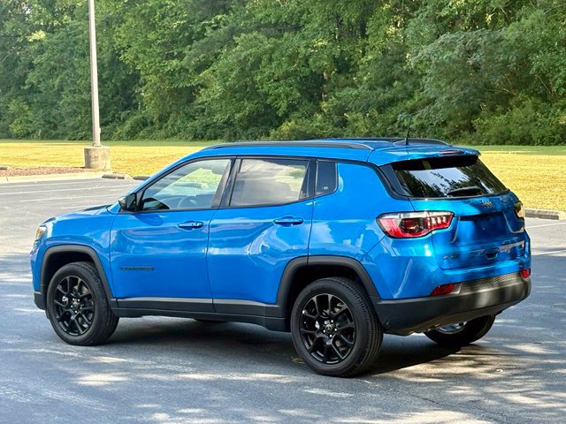 Used 2026 Jeep Compass Latitude AWD/4WD image 4