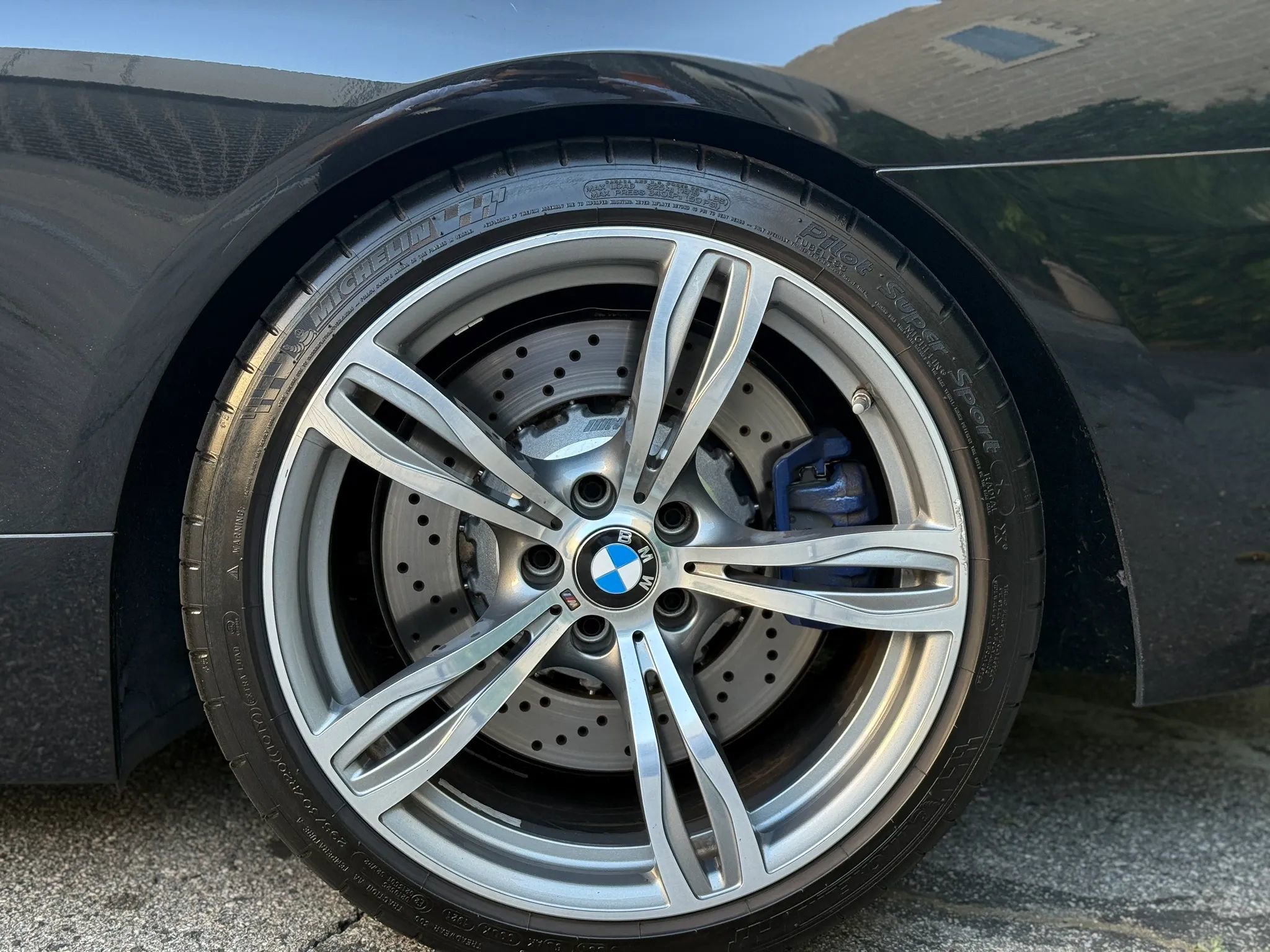 Used 2013 BMW M6 Coupe 2D image 11