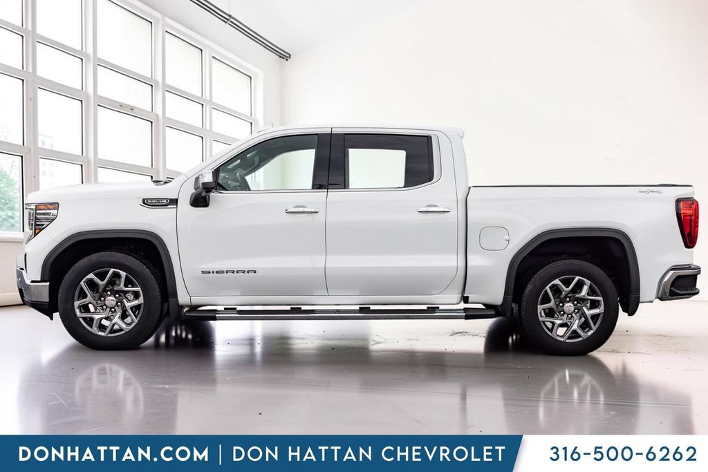 Used 2023 GMC Sierra 1500 SLT w/ SLT Premium Plus Package AWD/4WD image 2