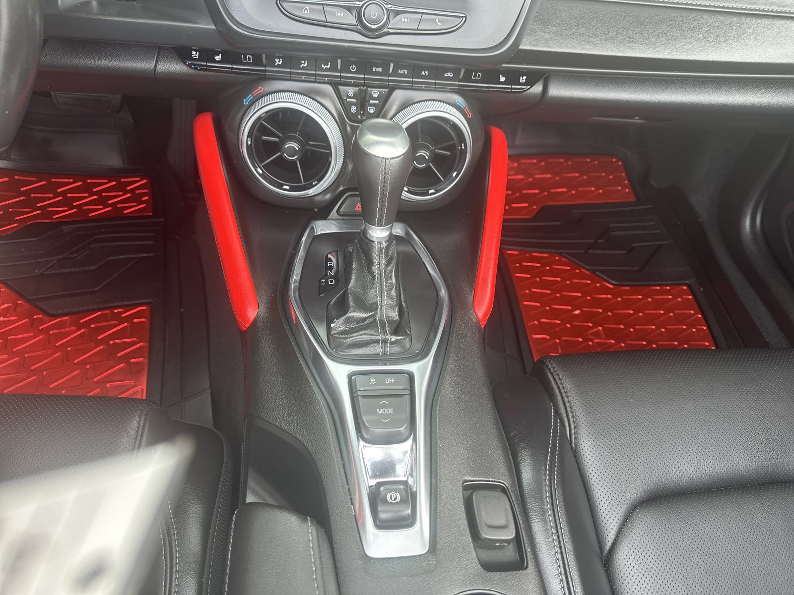 Used 2022 Chevrolet Camaro LT w/ Redline Edition RWD image 18