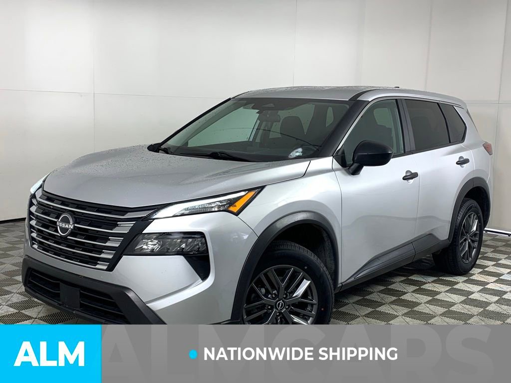 Used 2024 Nissan Rogue S image 3