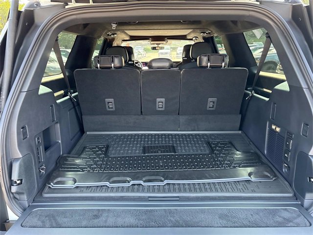 New 2025 Lincoln Navigator L Black Label image 12