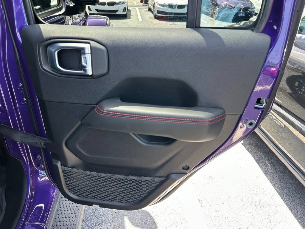 Used 2026 Jeep Wrangler Unlimited Rubicon AWD/4WD image 45
