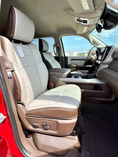 New 2027 RAM 3500 Laramie AWD/4WD image 14
